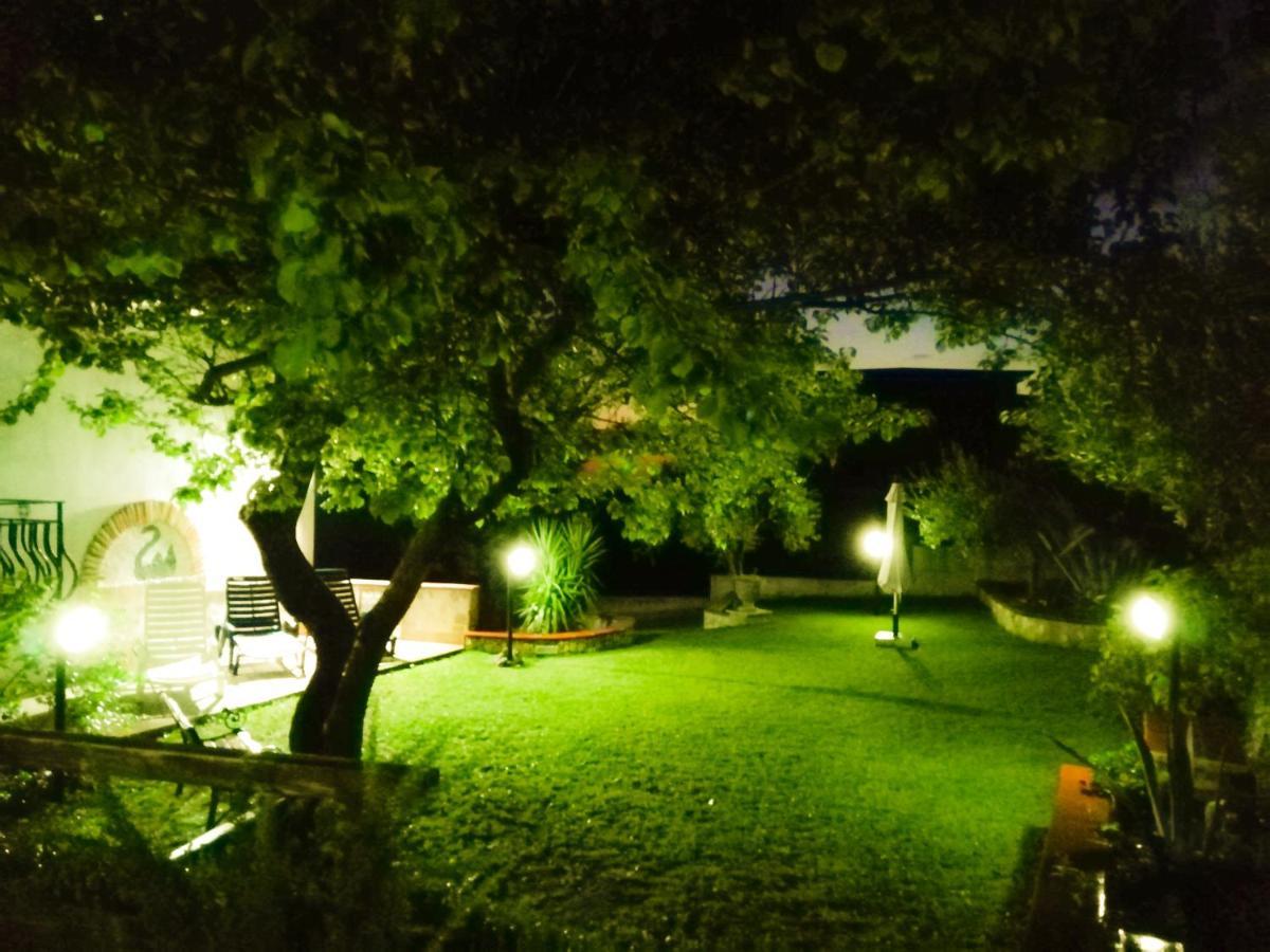 B&B Maison Villa Vittorio Avella エクステリア 写真