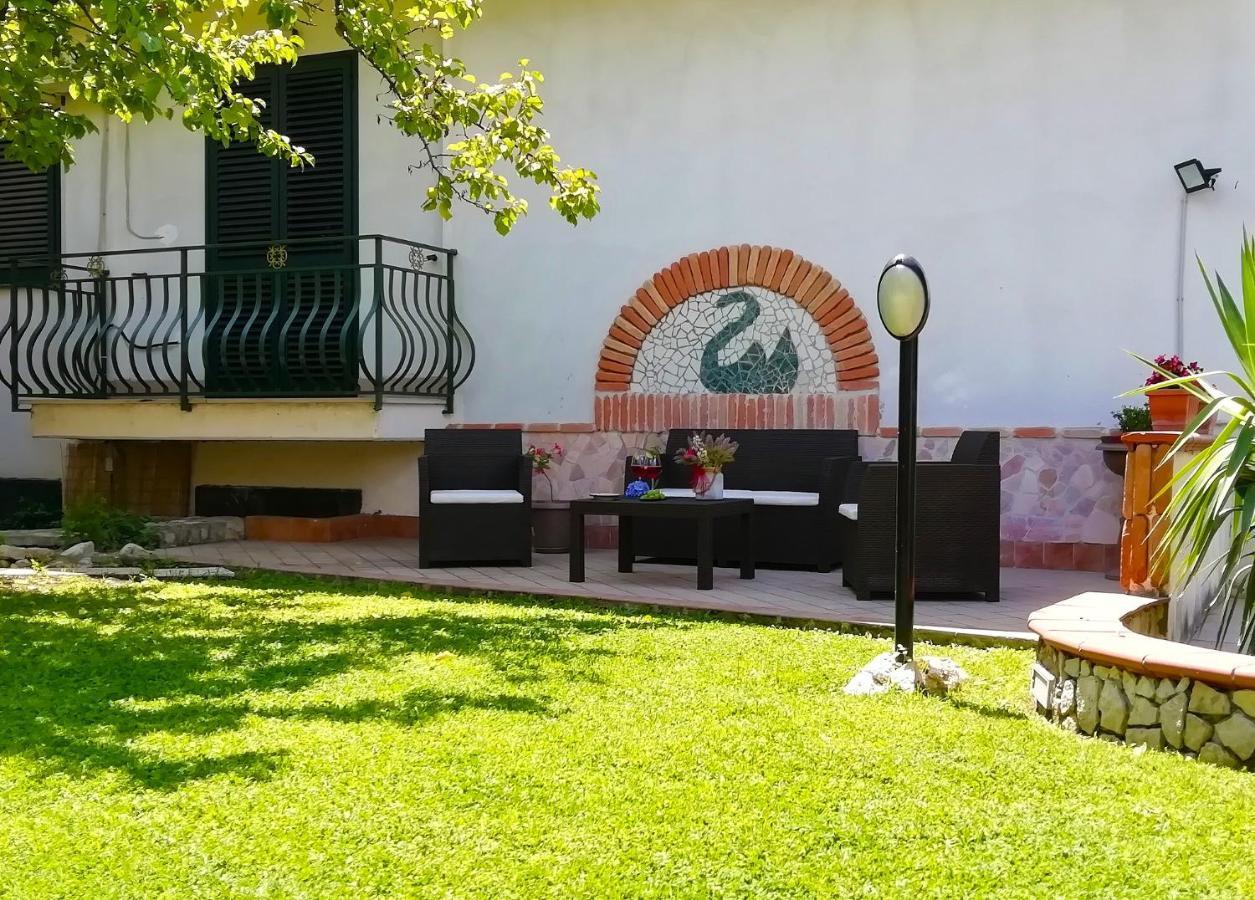 B&B Maison Villa Vittorio Avella エクステリア 写真