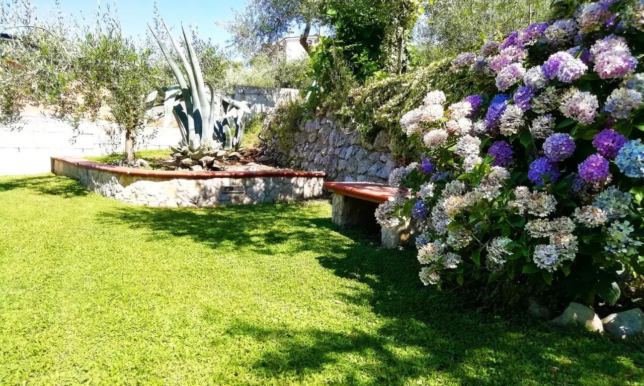 B&B Maison Villa Vittorio Avella エクステリア 写真