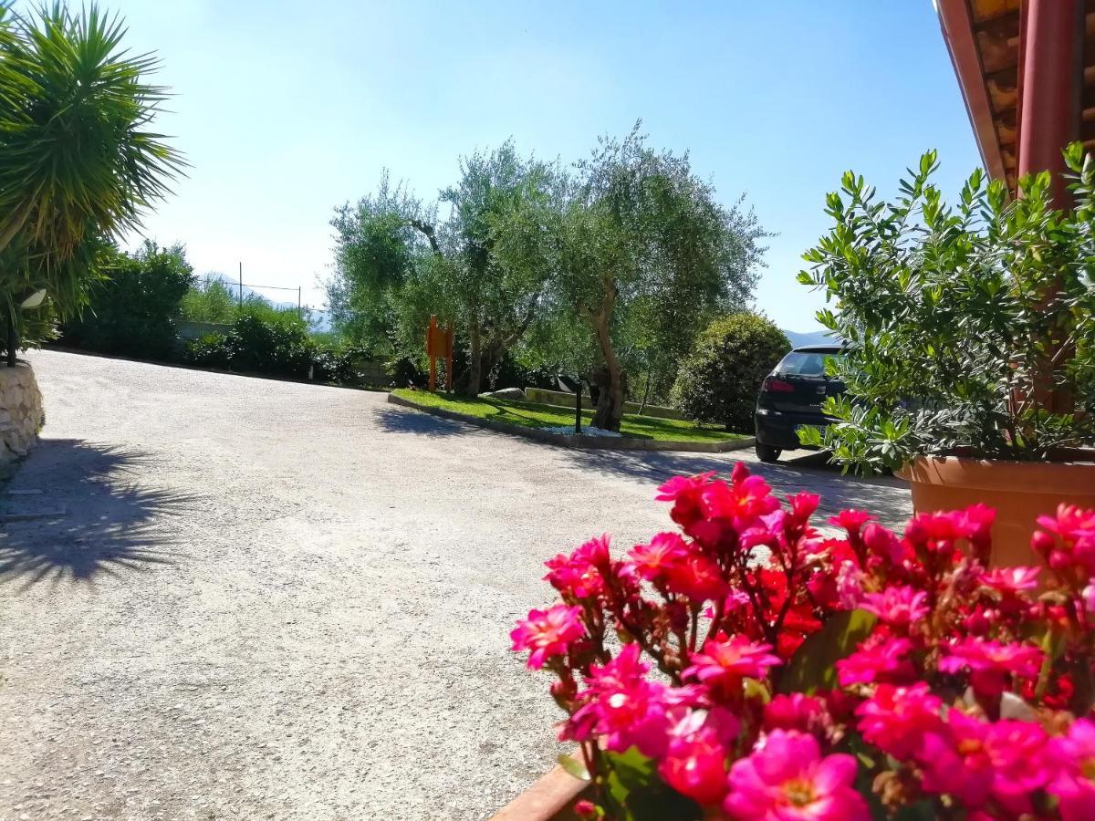 B&B Maison Villa Vittorio Avella エクステリア 写真